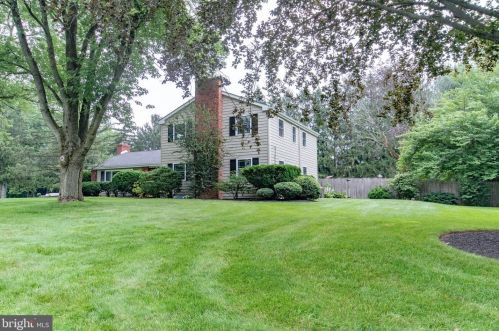 1755 Ludwell Dr, Prospectville PA  19002-3030 exterior