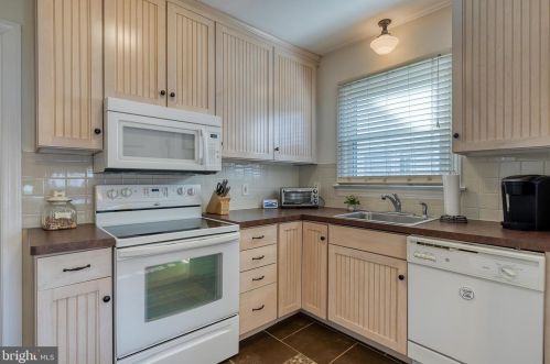 105 Ashby St, Fredericksburg VA  22401-3941 exterior