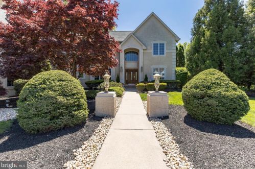1709 Tuckerstown Rd, Dresher, PA 19025-1321