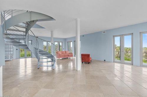 4150 Dingman Dr, Sanibel FL 33957-5107 exterior