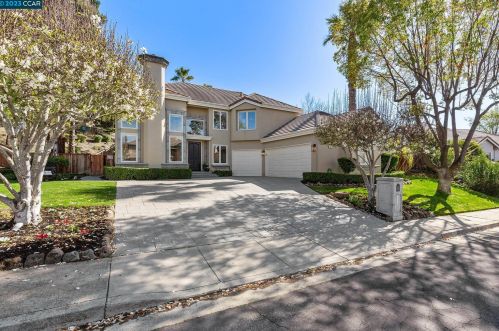 205 Dove Creek Ln, Danville, CA 94506-1360