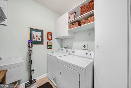 5217 Poplar St, Boothwyn PA  19060-6839 exterior