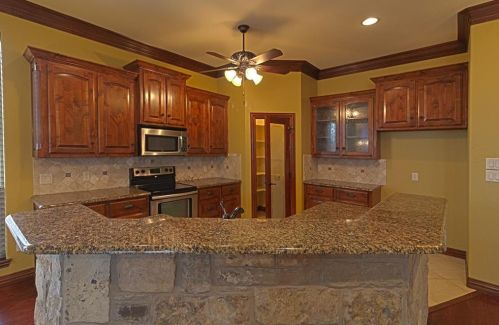 2937 Willow Ridge Cir, Granbury, TX 76049-7064