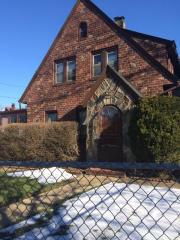75 Long Beach Rd, Hempstead, NY 11550-6923