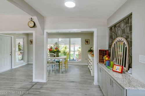 805 Cleveland St, Titusville FL  32780-6469 exterior