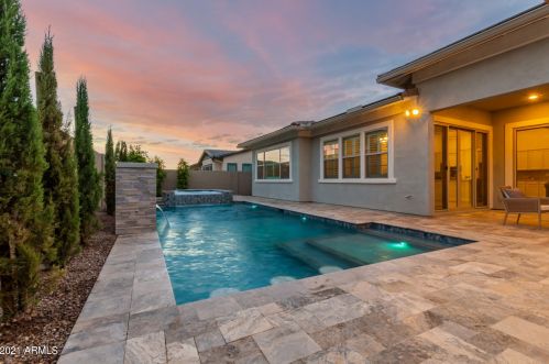 3731 Arabian Dr, Gilbert AZ  85296 exterior