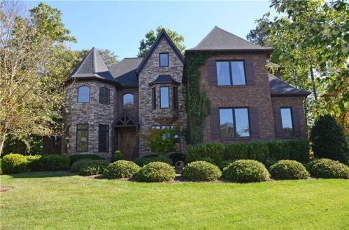 8430 Grove Creek Dr, Lewisville, NC 27023-3004