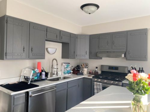 711 Wirtz Rd, Crown Point IN  46307-2549 exterior