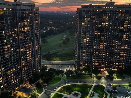 270-10 Grand Central Pkwy, Floral Park NY  exterior