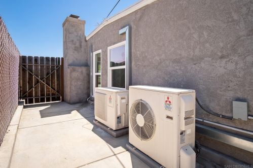 2282 Tampa Ave, El Cajon CA  92020-2832 exterior