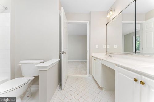 5329 Jacobs Creek Pl, Haymarket VA  20169-6152 exterior