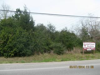 1100 Grand Ave, Bacliff, TX 77518-2737