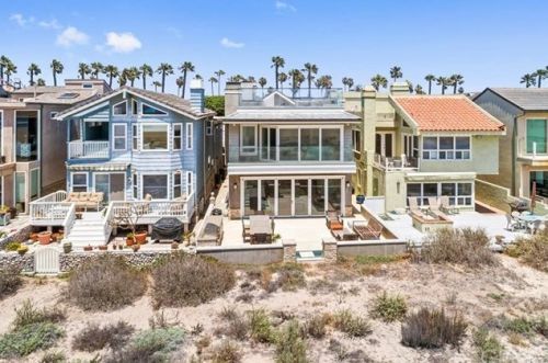 7304 Oceanfront, Newport Beach CA  92663-1727 exterior