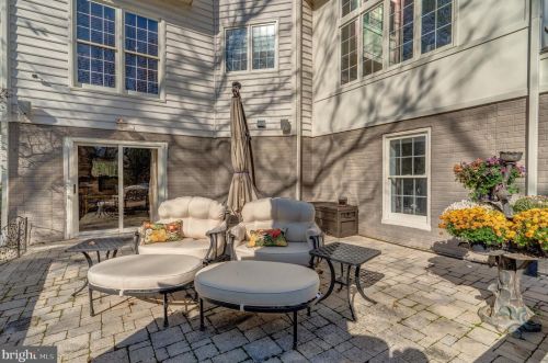 18292 St Georges Ct, Leesburg VA  20176-7421 exterior