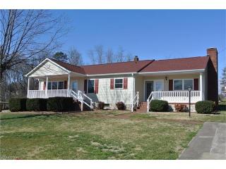 27 Donna Dr, Biltmore Lake, NC 28715-9569
