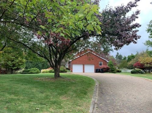 1179 Windmill Ln, Pittsburgh, PA 15237-6261