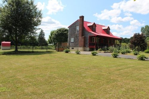 282 Wood St, Halifax MA  02338-1901 exterior