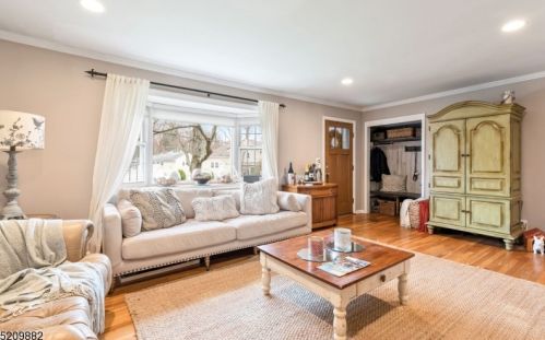 7 Glenwood Rd, Fanwood NJ  07023-1424 exterior