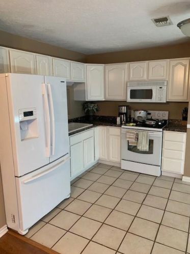 2429 19th Ave, Texas City, TX 77590-4847