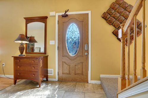 163 Taft Dr, Bricktown NJ  08724-3267 exterior