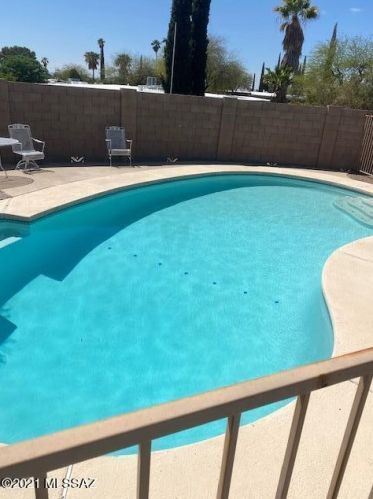 2152 Harrison Rd, Tucson, AZ 85748-8133