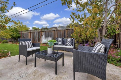 957 Lorne Way, Sunnyvale CA 94087-4916 exterior