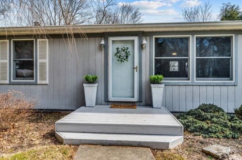 5732 Summit St, Gibsonia, PA 15044-9712