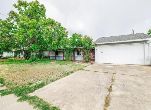 6220 Fairfax Way, North Highlands, CA 95660-4318