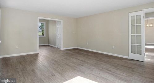 900 Short Ln, Seaford DE  19973-1136 exterior