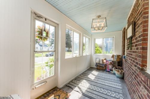 17 Columbia Ave, Cranford, NJ 07016-2029