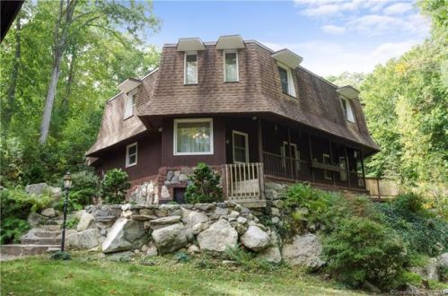 841 Hopriver Rd, Manchester CT  06043-7615 exterior