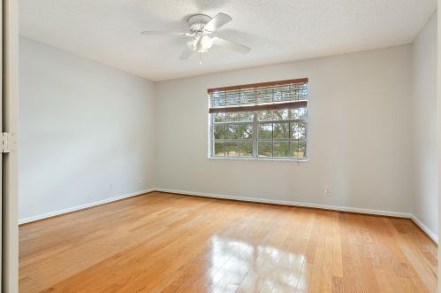 22 Governors Ct, West Palm Beach FL  33418-7159 exterior