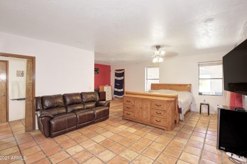 7702 Villa Theresa Dr, Glendale AZ 85308-8092 exterior