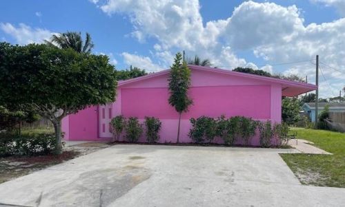 130 Mentone Rd, Boynton Beach, FL 33435-1617