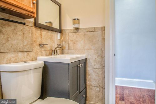3824 Darien St, Philadelphia PA  19148-0053 exterior
