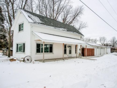 517 Main St, Conrad IA  50621-7749 exterior
