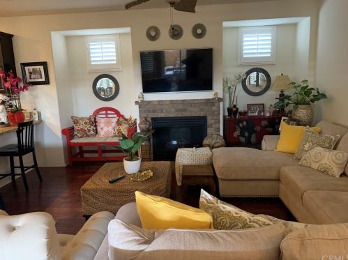 6139 Lafayette St, Chino, CA 91710-1353