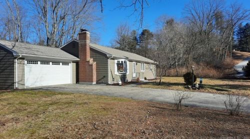 6 Sycamore Ter, North Windham, CT 06280-1330