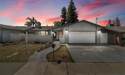 226 Oregon St, Ripon CA  95366-2145 exterior