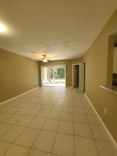 1115 Golden Lakes Blvd, West Palm Beach, FL 33411-3331