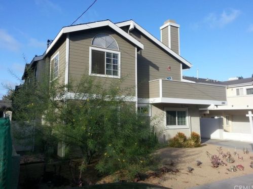 2307 Mathews Ave, Redondo Beach, CA 90278-3174