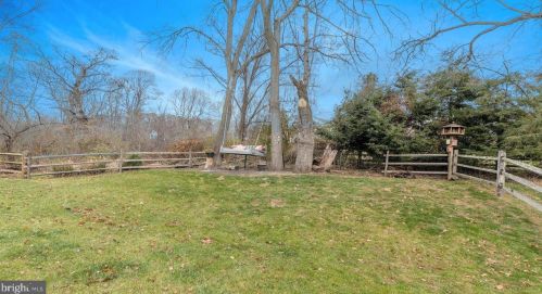 29 Krauser Rd, Downingtown PA 19335-1534 exterior