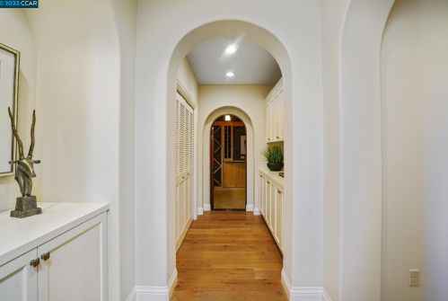 20 Rabble Rd, Orinda CA  94563-3718 exterior