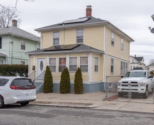 41 Homer St, Providence, RI 02905-1320