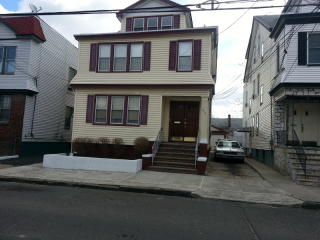 250 Vermont Ave, Irvington, NJ 07111-2614