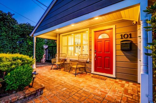 101 De Soto Way, San Bruno CA  94066-4719 exterior