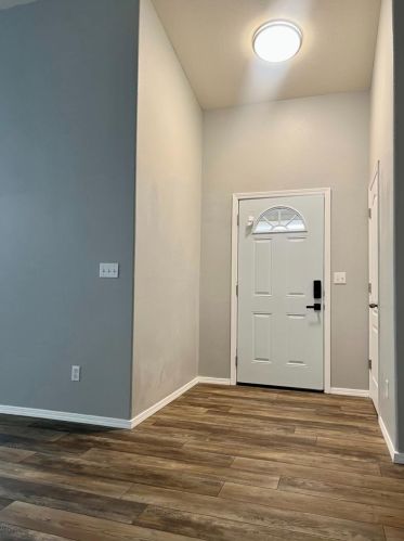 5308 Silverstone Cir, Salida, CA 95368-8111