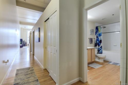 1555 California St, Denver CO  80202-4214 exterior