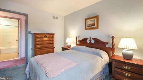 239 Goshen Rd, Collegeville PA  19473-2203 exterior