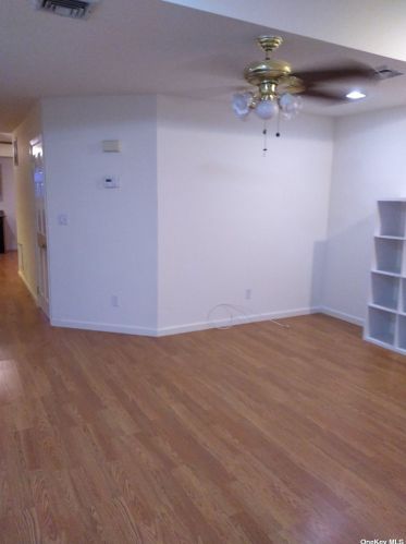 114 Malecon St, East Rockaway NY  11518-2328 exterior